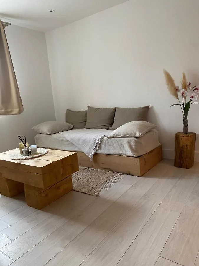 Appartement Charme&Cosy Avignon 0*,  France