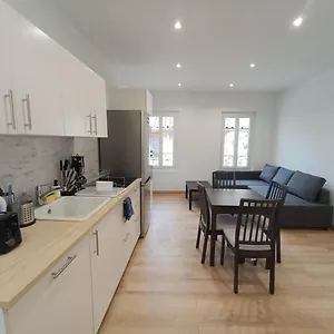 Appartement T3 Renove En 2023, Intra Muros, Avignon